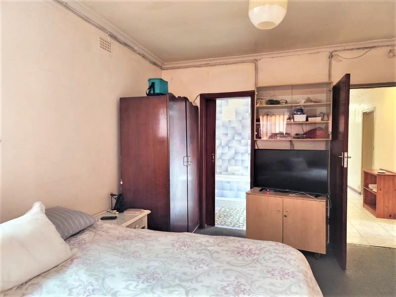 5 Bedroom Property for Sale in Belgravia Western Cape